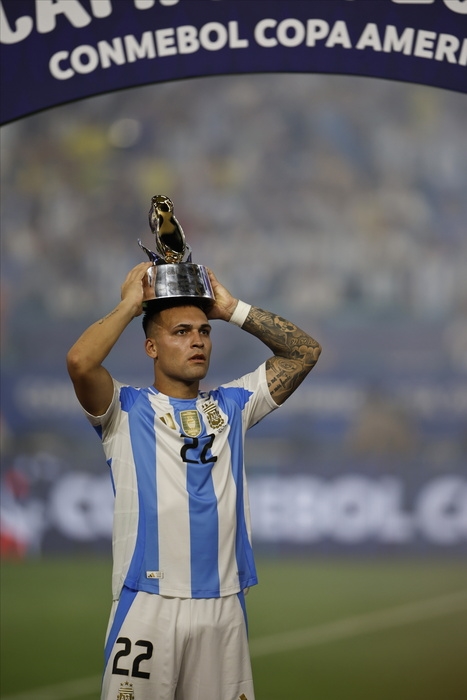Lautaro: 'Felice, mi son tolto spina del Mondiale'